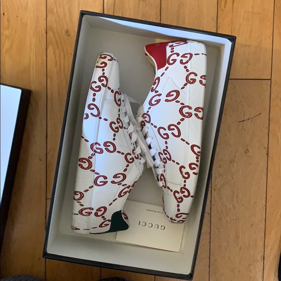 GUCCI Ace Ghost GG Sneakers - Picture 6 of 6